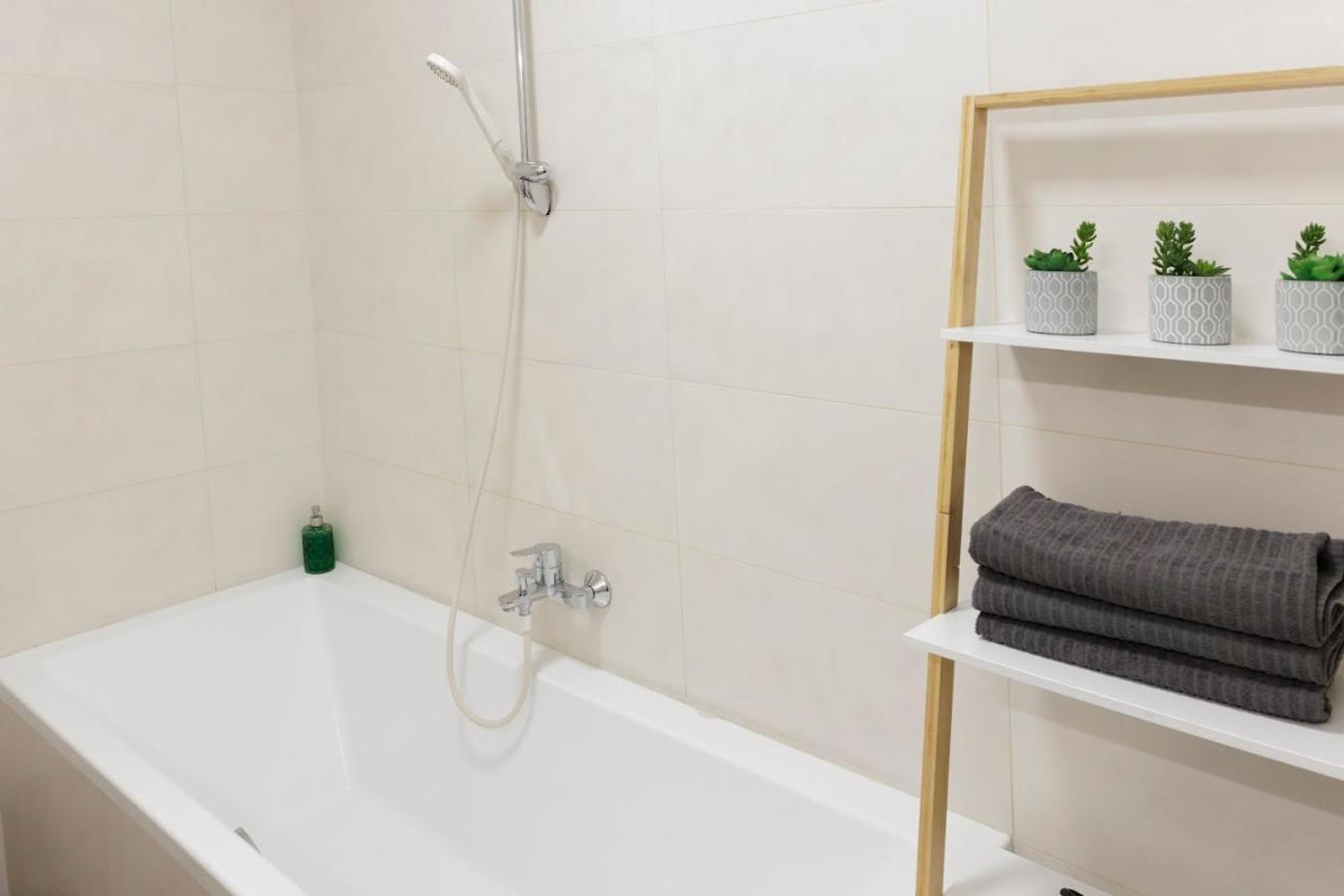 Diamond Residence In Old Town With Free Parking Bratislava Exterior foto